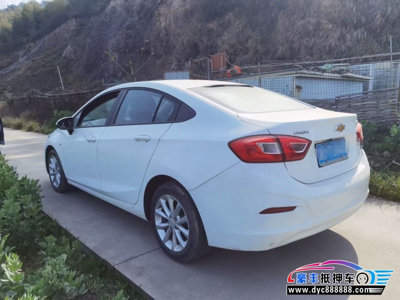 17年雪佛兰科鲁兹轿车抵押车出售