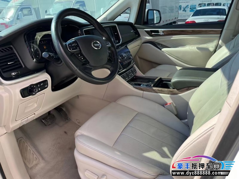 19年传祺M8轿车抵押车出售