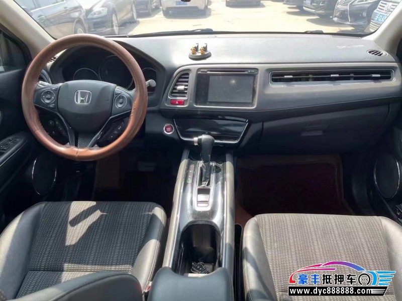 15年本田缤智轿车抵押车出售