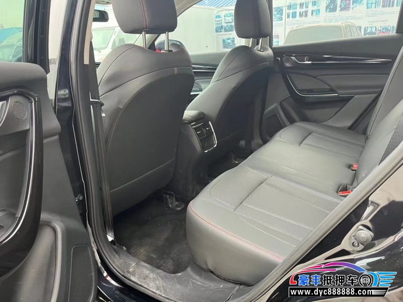 22年东风风神AX7轿车抵押车出售