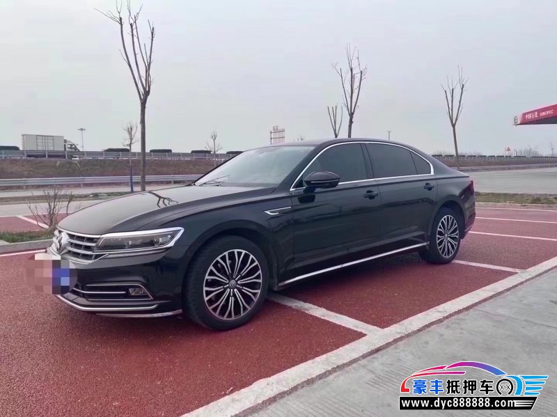 17年大众辉昂轿车抵押车出售