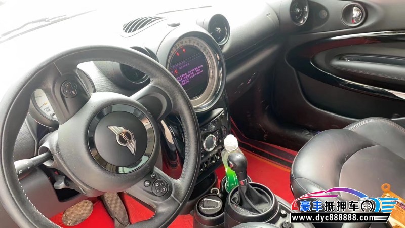 14年宝马MINISUV抵押车出售