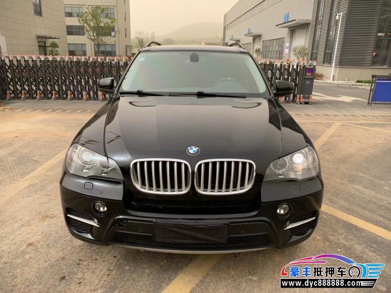 13年宝马X5SUV抵押车出售