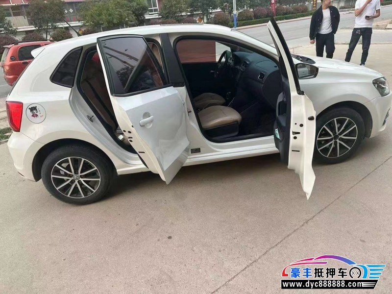 17年大众poloSUV抵押车出售