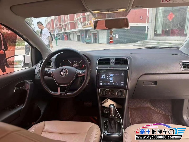 17年大众poloSUV抵押车出售