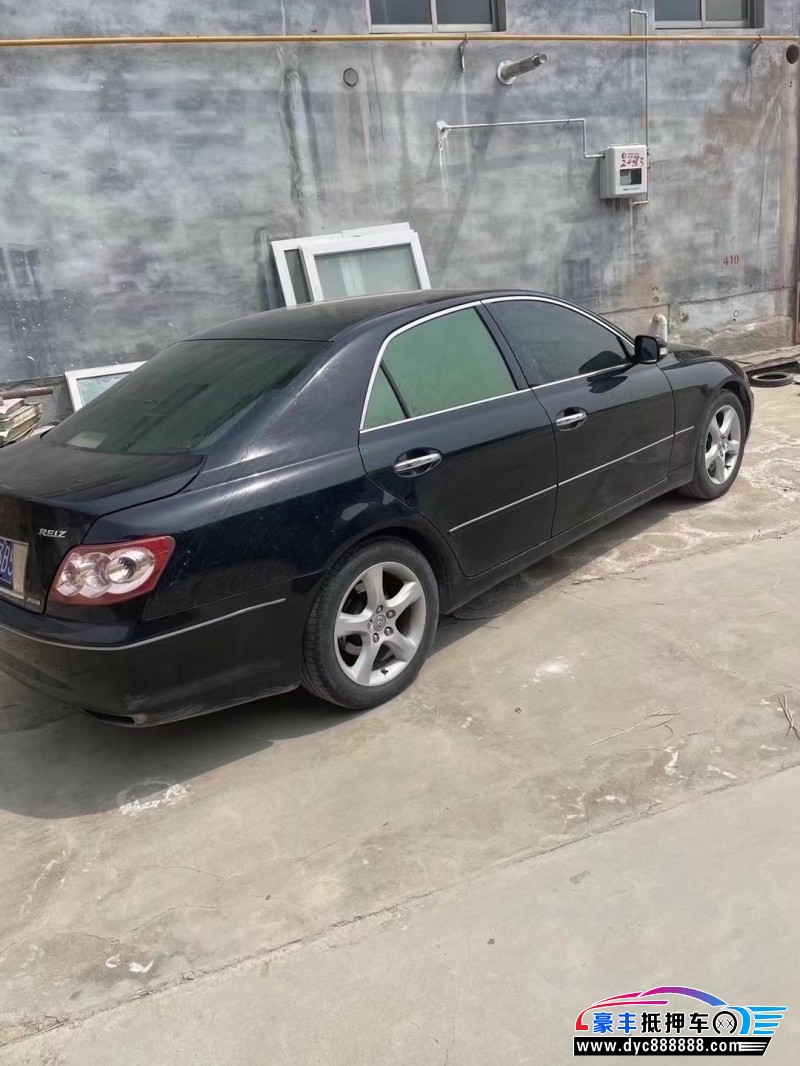 10年丰田锐志轿车抵押车出售