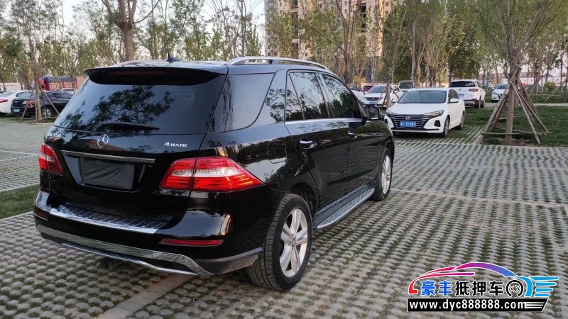 13年奔驰MLSUV抵押车出售