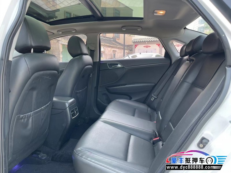 18年现代名图轿车抵押车出售