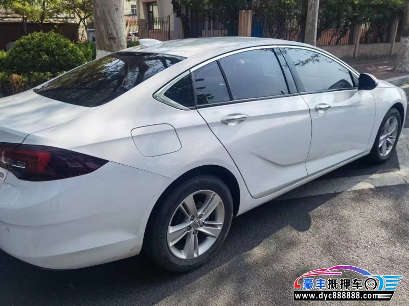 19年别克君威轿车抵押车出售