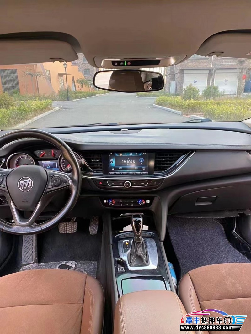 17年别克君威轿车抵押车出售