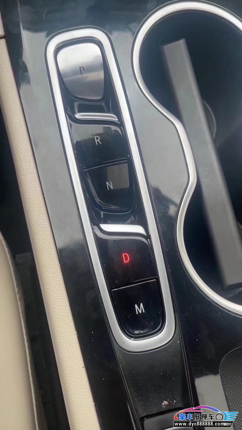 21年别克君威轿车抵押车出售