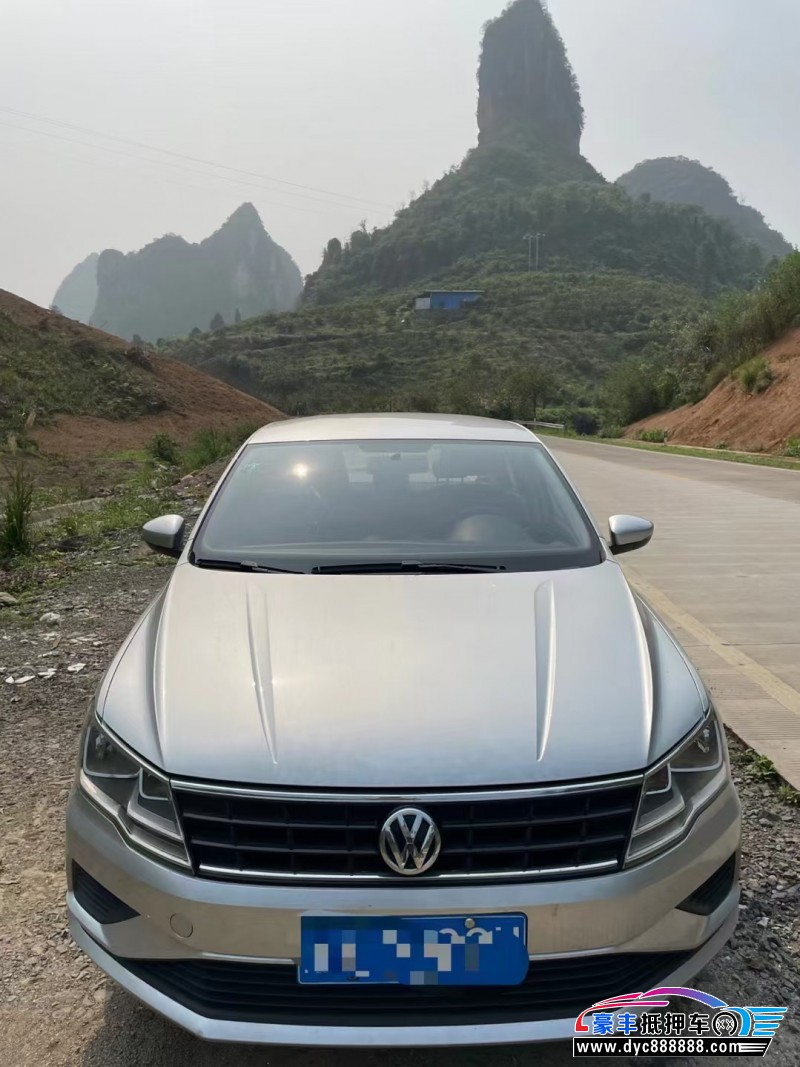 17年大众捷达轿车抵押车出售