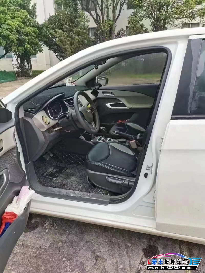 16年雪佛兰赛欧轿车抵押车出售