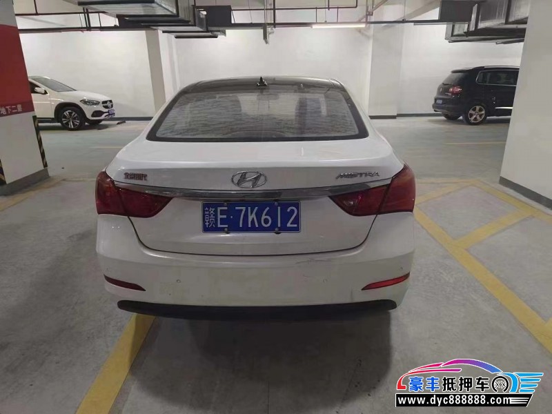 17年现代名图轿车抵押车出售