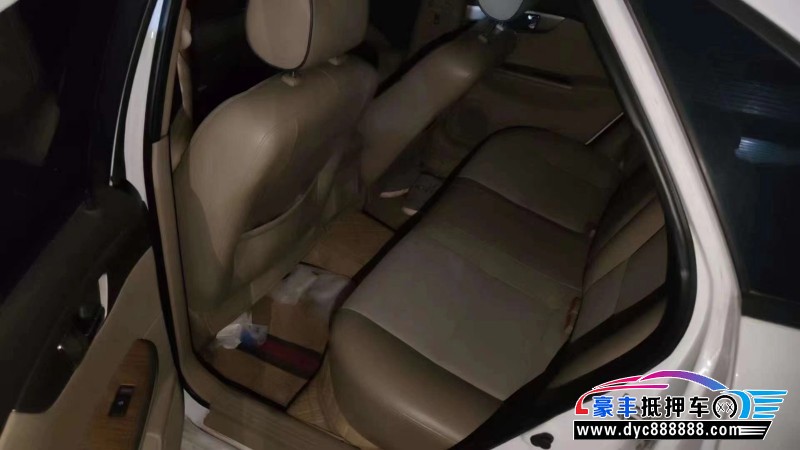 16年别克凯越轿车抵押车出售