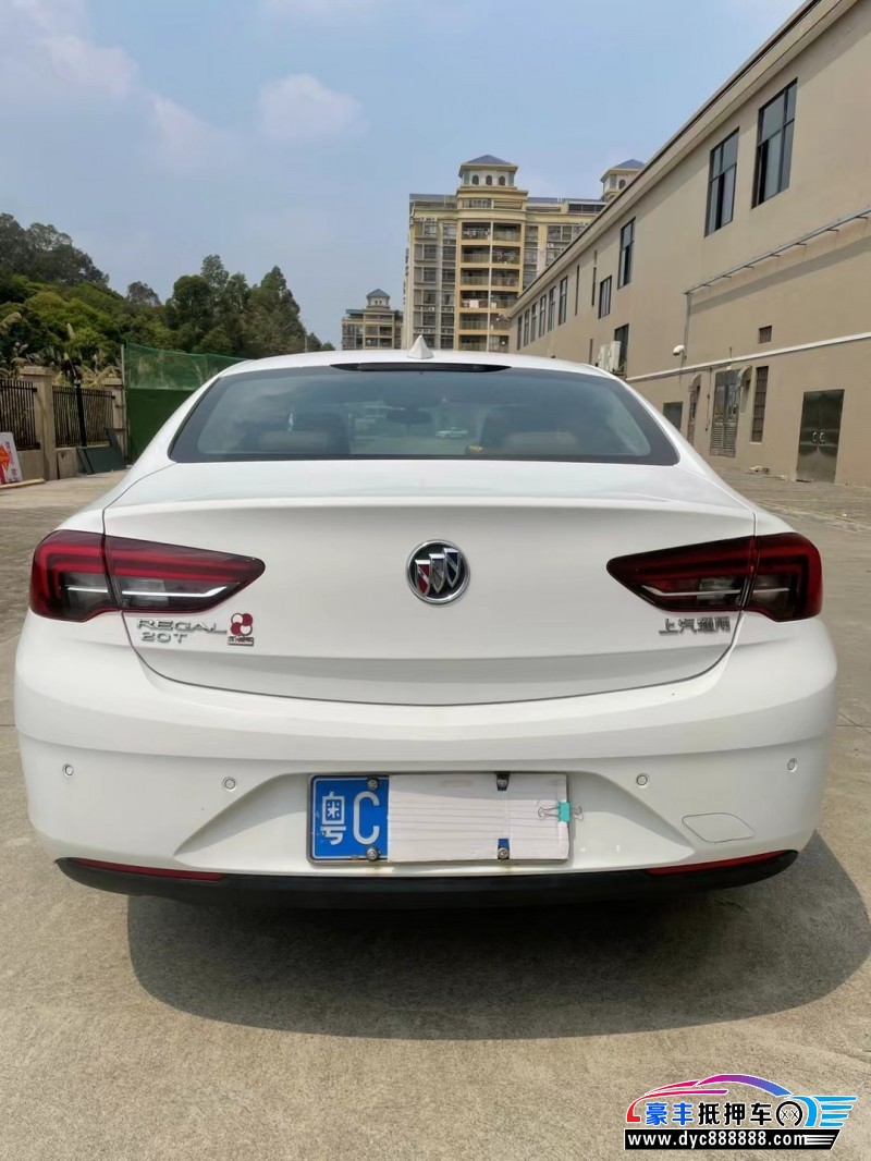 18年别克君威轿车抵押车出售