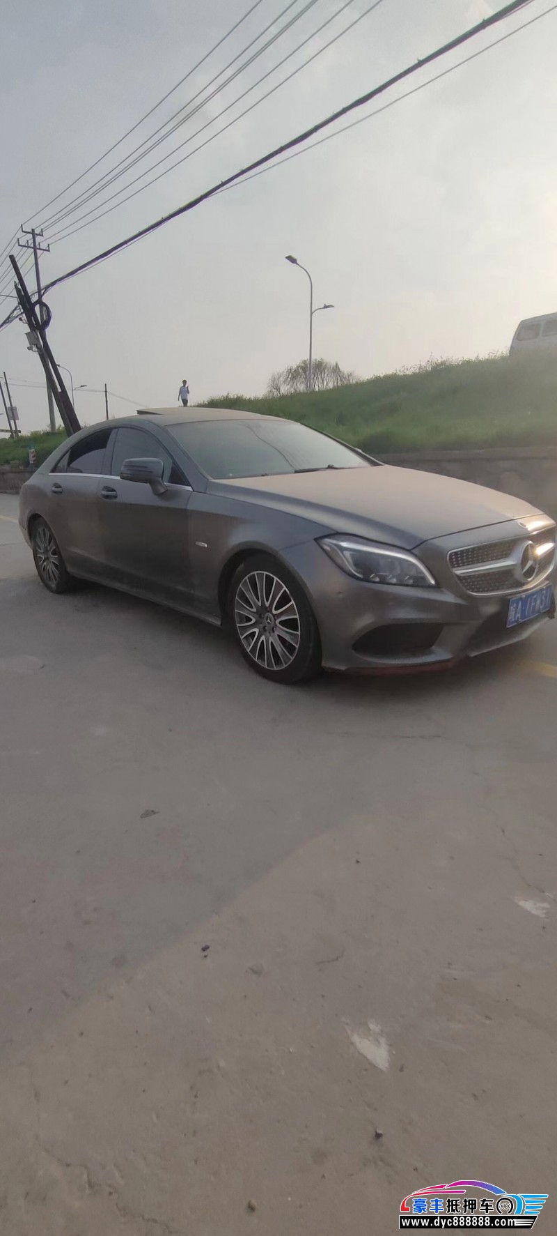 13年奔驰CLS级轿车抵押车出售