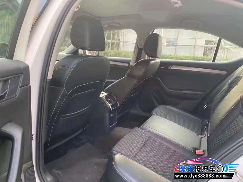 19年斯柯达速派轿车抵押车出售