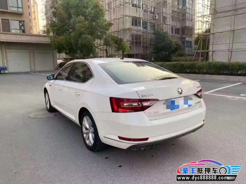 19年斯柯达速派轿车抵押车出售