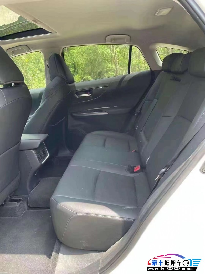 22年丰田威讽SUV抵押车出售