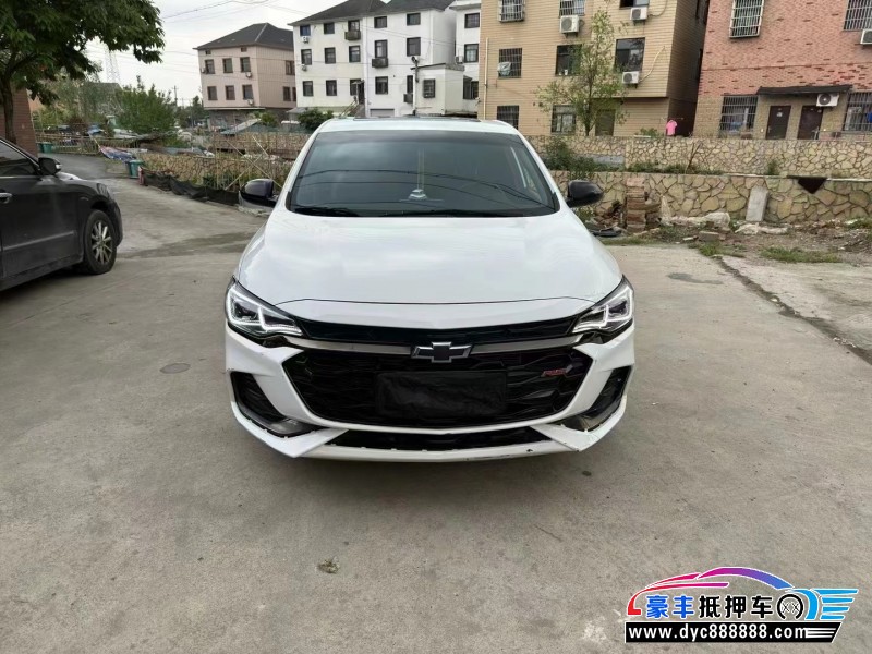 20年雪佛兰科鲁泽轿车抵押车出售