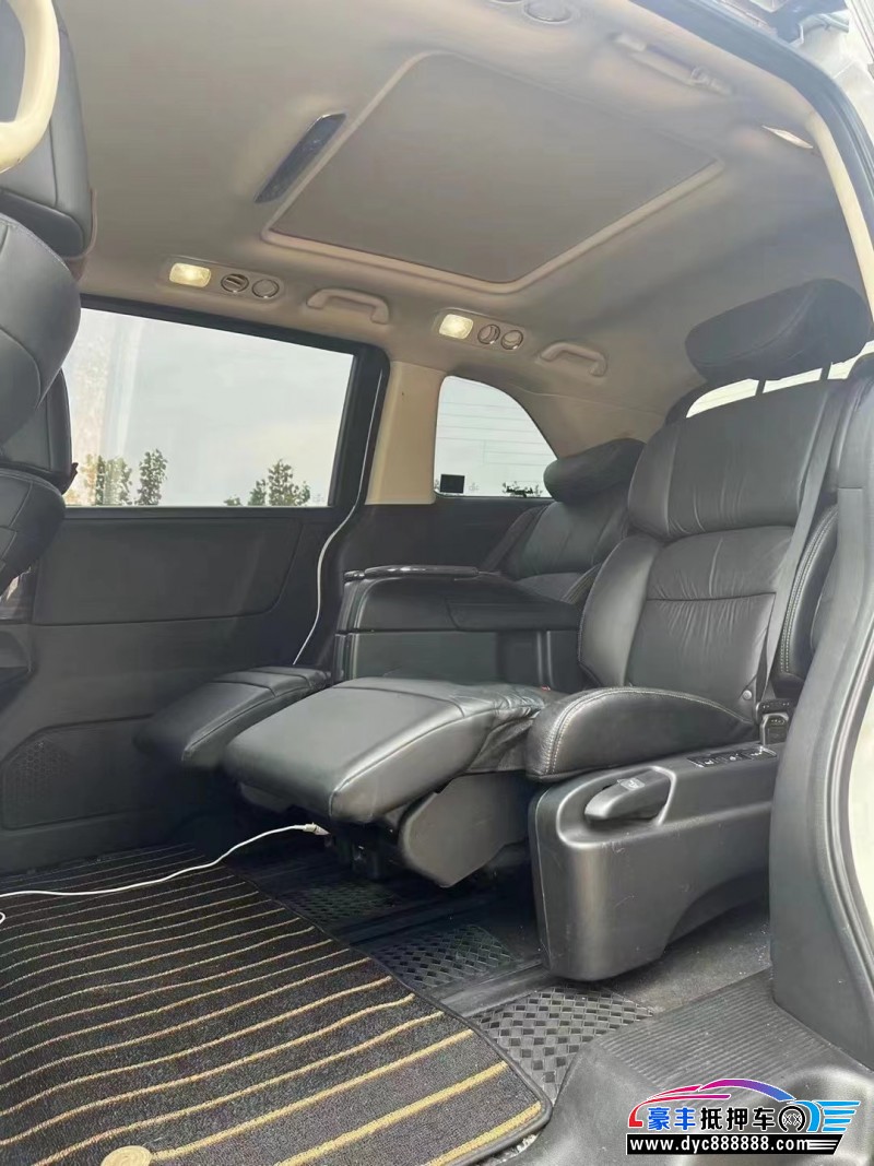 18年本田艾力绅轿车抵押车出售