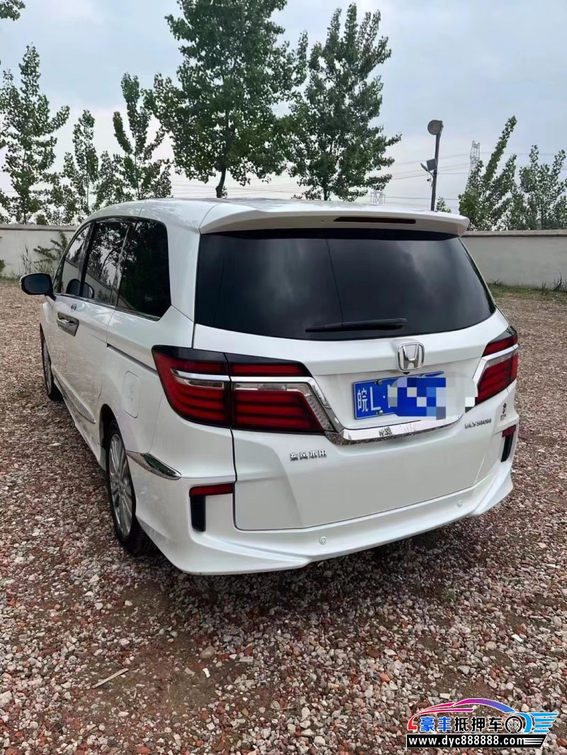 18年本田艾力绅轿车抵押车出售