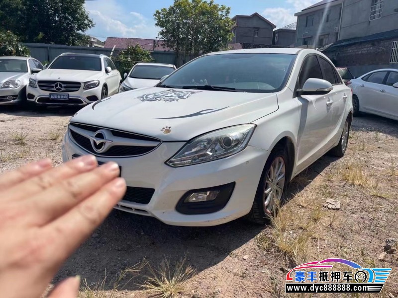 15年海马M6轿车抵押车出售