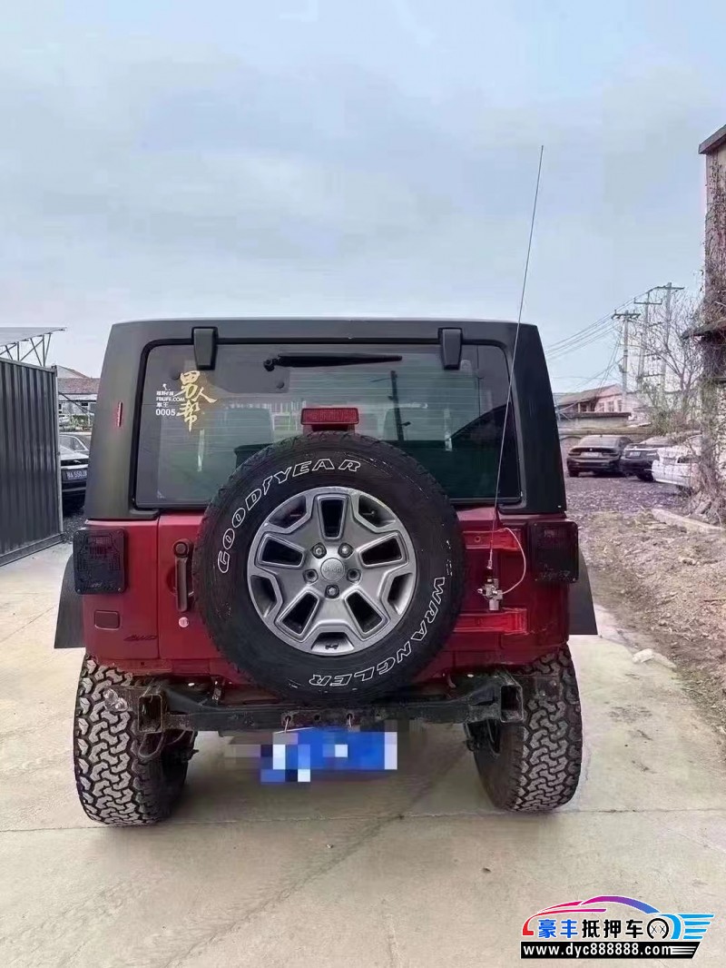 13年Jeep牧马人轿车抵押车出售