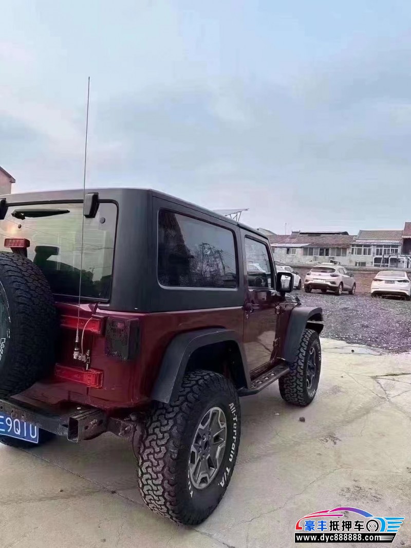 13年Jeep牧马人轿车抵押车出售