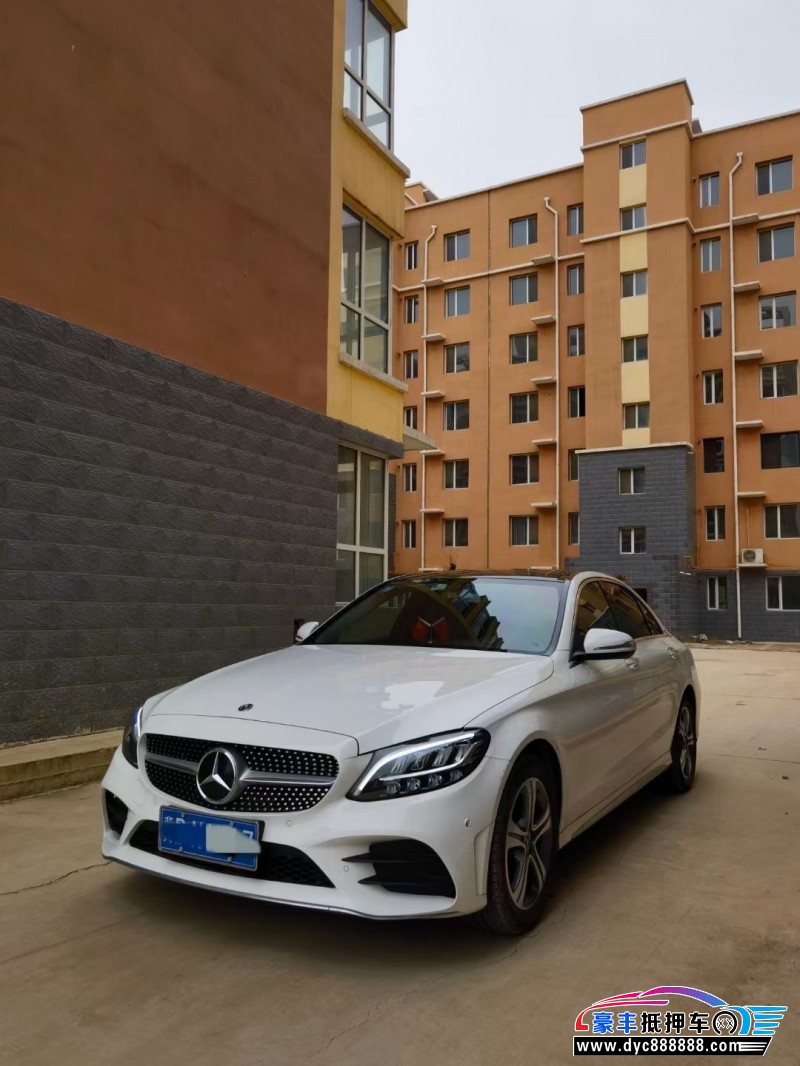 20年奔驰C轿车抵押车出售