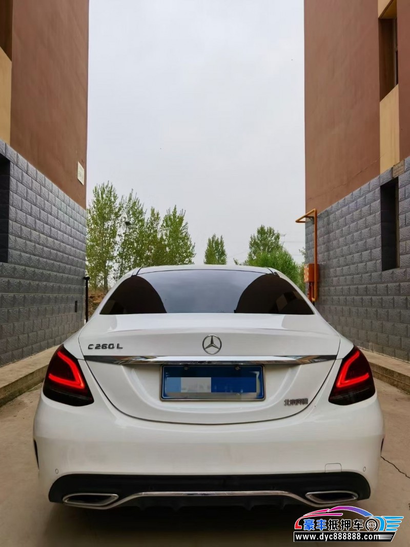 20年奔驰C轿车抵押车出售