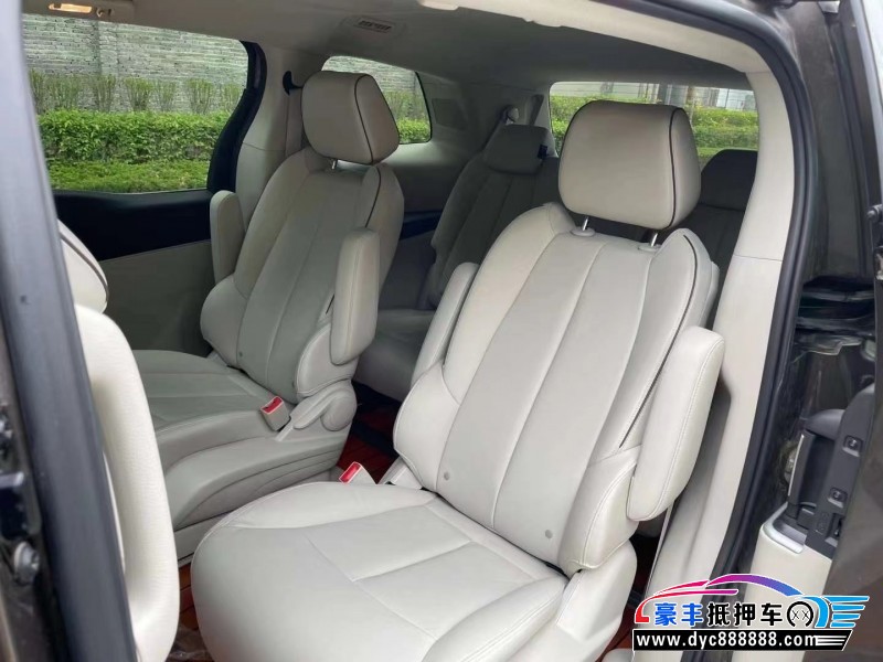 20年别克GL8MPV抵押车出售