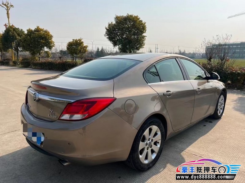 12年别克君威轿车抵押车出售