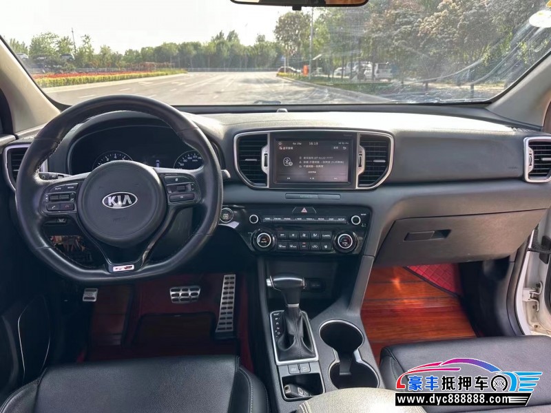 17年起亚KX5轿车抵押车出售