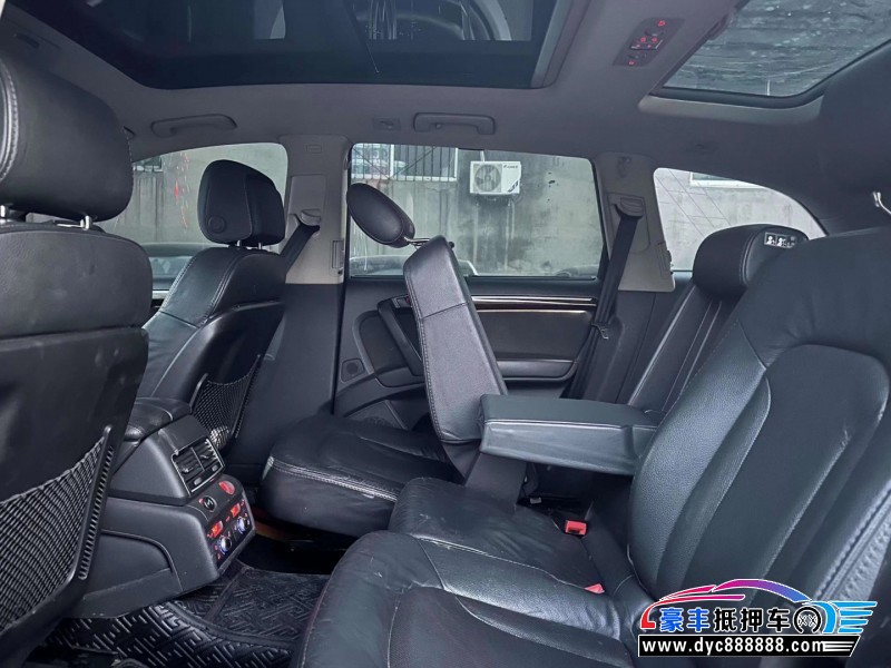 11年奥迪Q7轿车抵押车出售