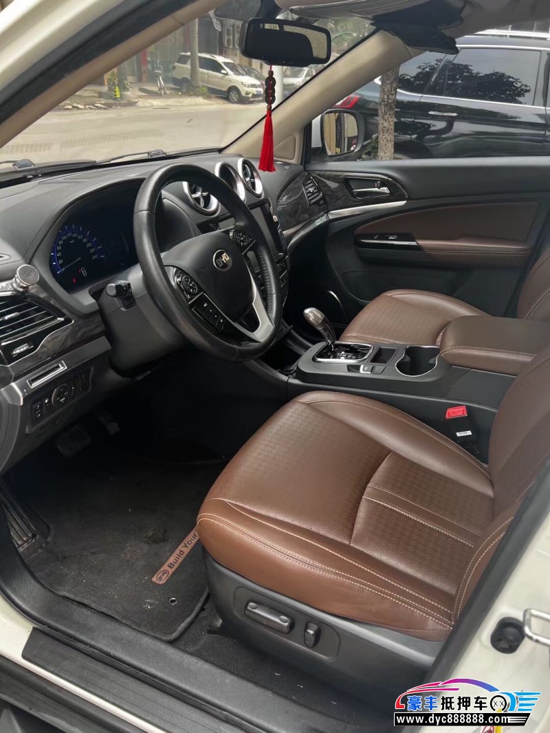 16年比亚迪S7轿车抵押车出售