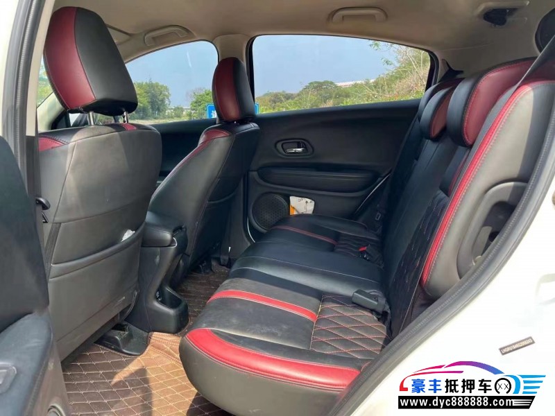 16年本田缤智轿车抵押车出售