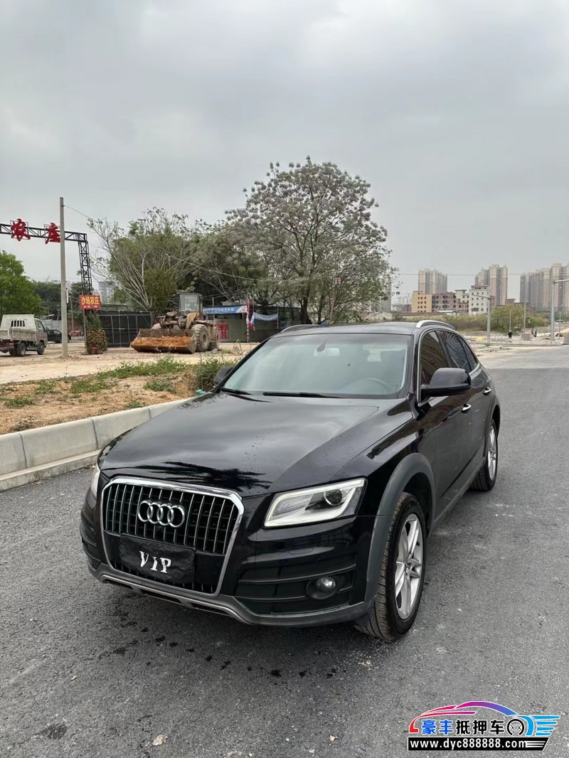 17年奥迪Q5轿车抵押车出售