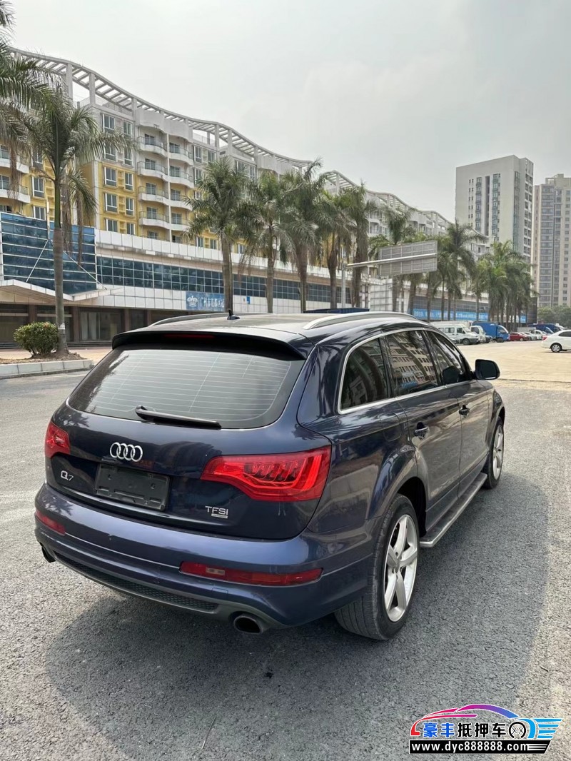 14年奥迪Q7轿车抵押车出售