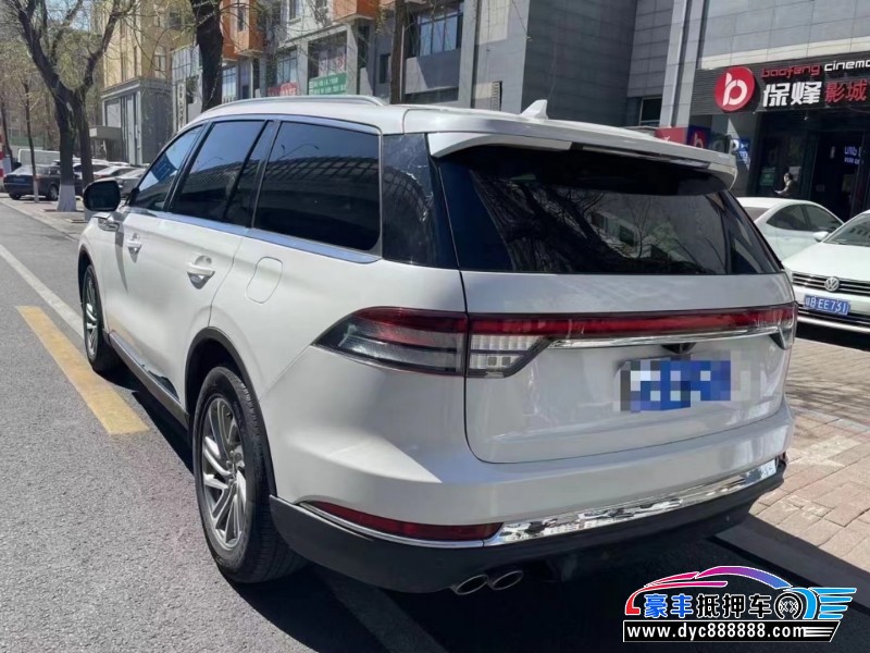 21年林肯飞行家轿车抵押车出售