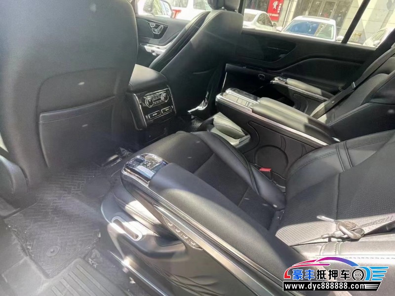 21年林肯飞行家轿车抵押车出售