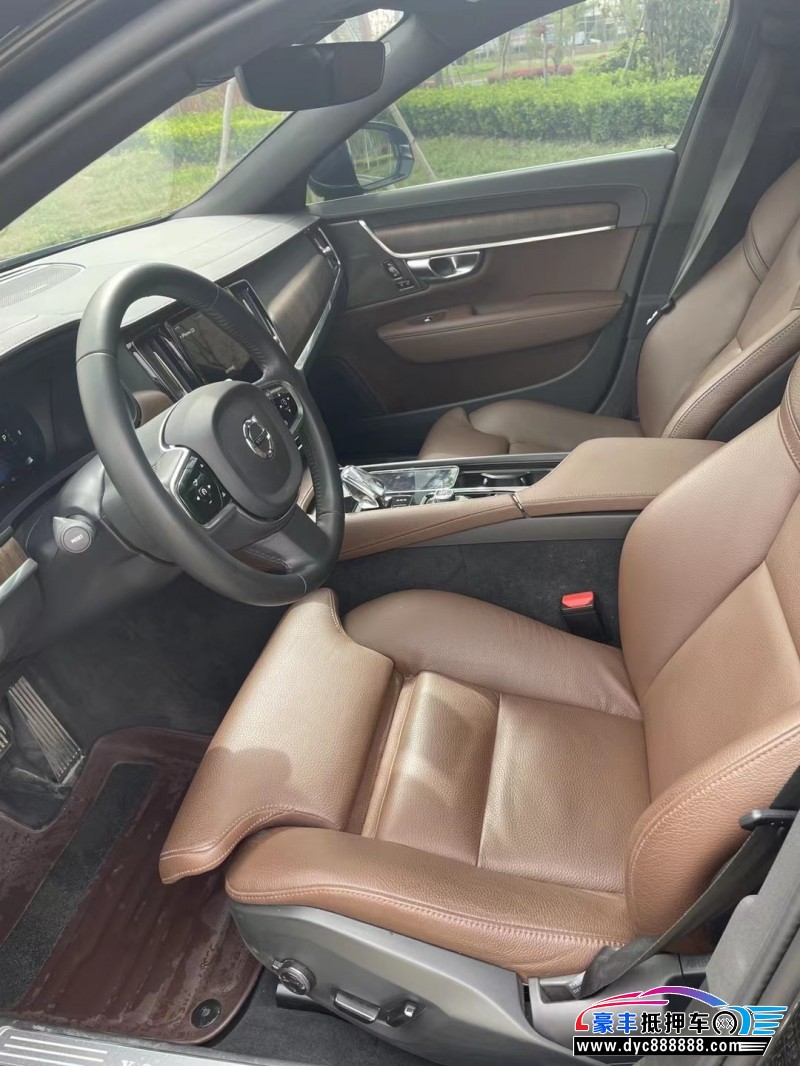 21年沃尔沃S90轿车抵押车出售