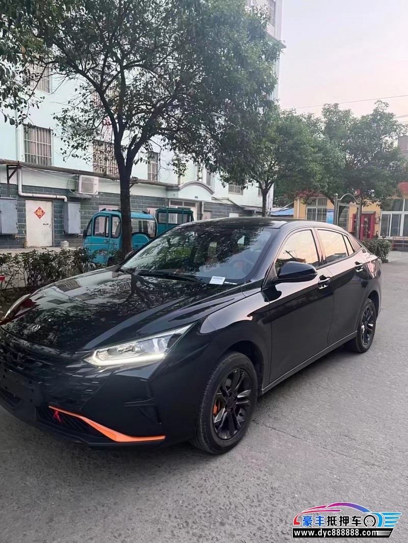 23年东风风神奕炫轿车抵押车出售