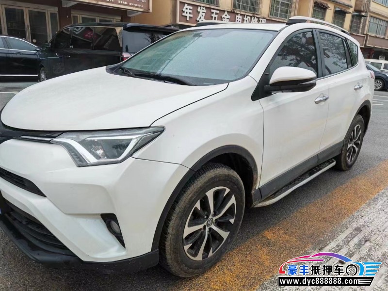18年丰田RAV4荣放轿车抵押车出售