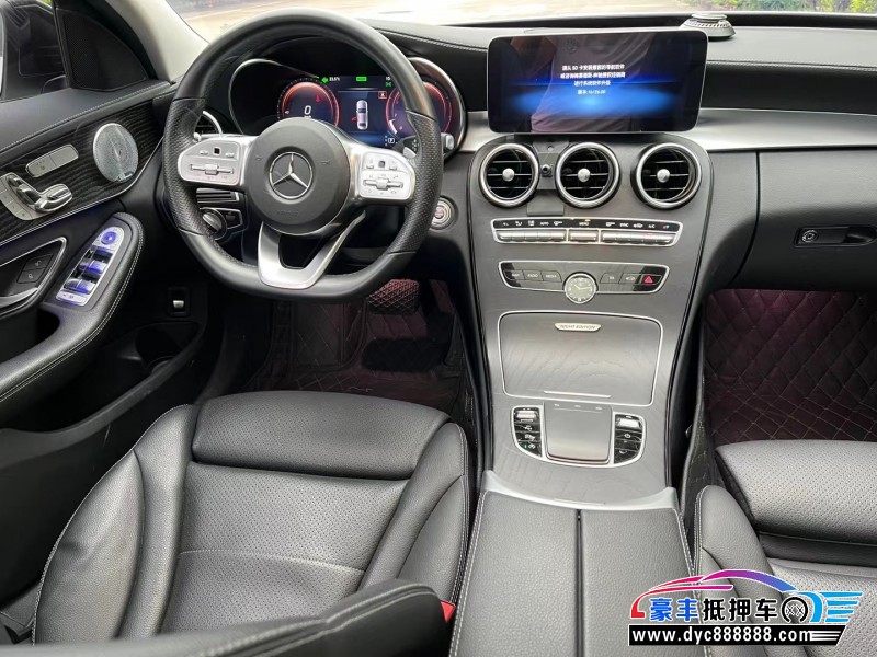 20年奔驰C级轿车抵押车出售