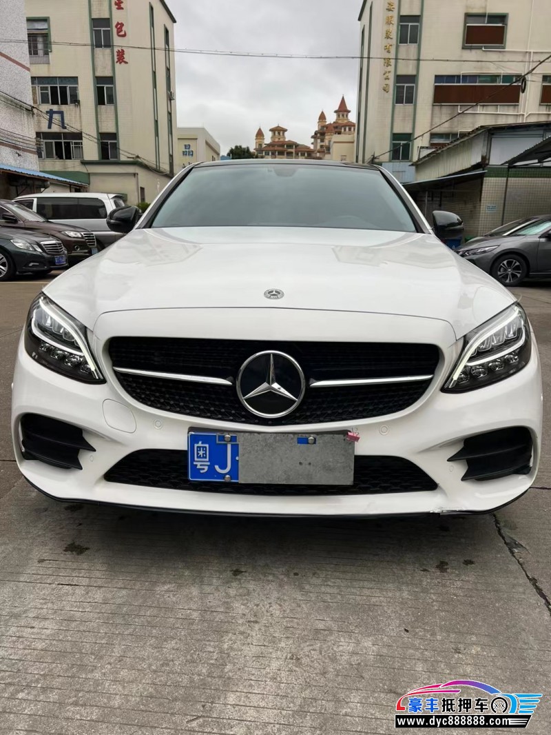 20年奔驰C级轿车抵押车出售