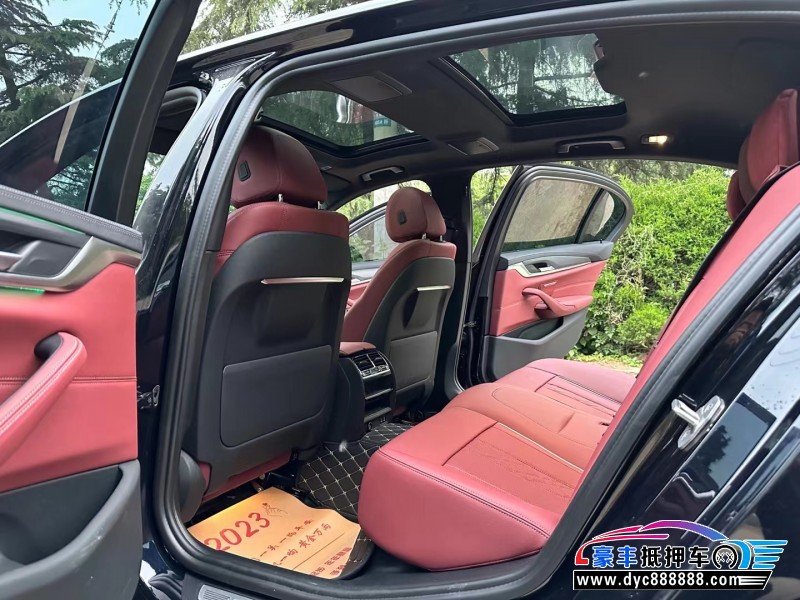 21年宝马5系轿车抵押车出售