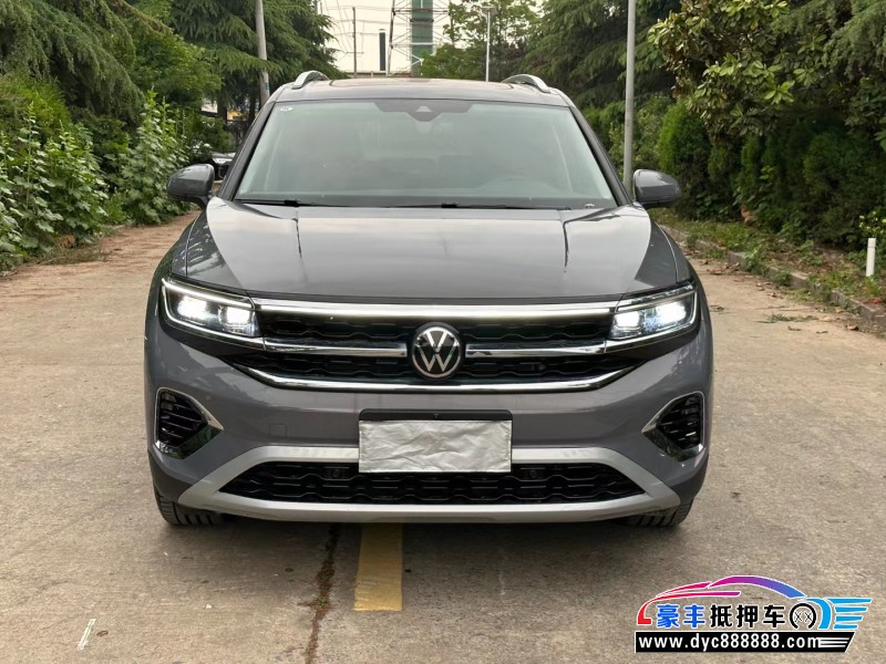 21年大众揽镜轿车抵押车出售