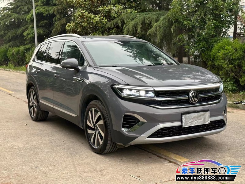 21年大众揽镜轿车抵押车出售